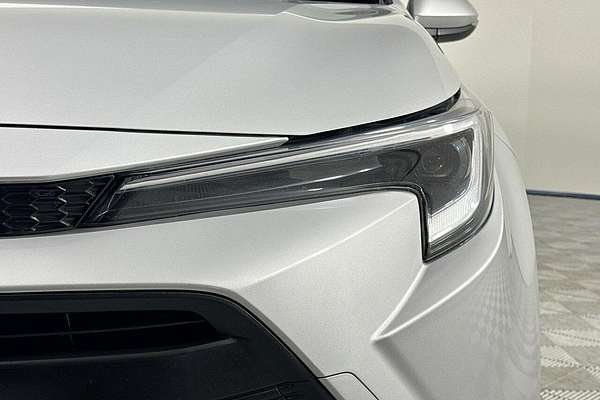 2023 Toyota Corolla Corolla Sedan 1.8L Hyb CVT Ascent Sport