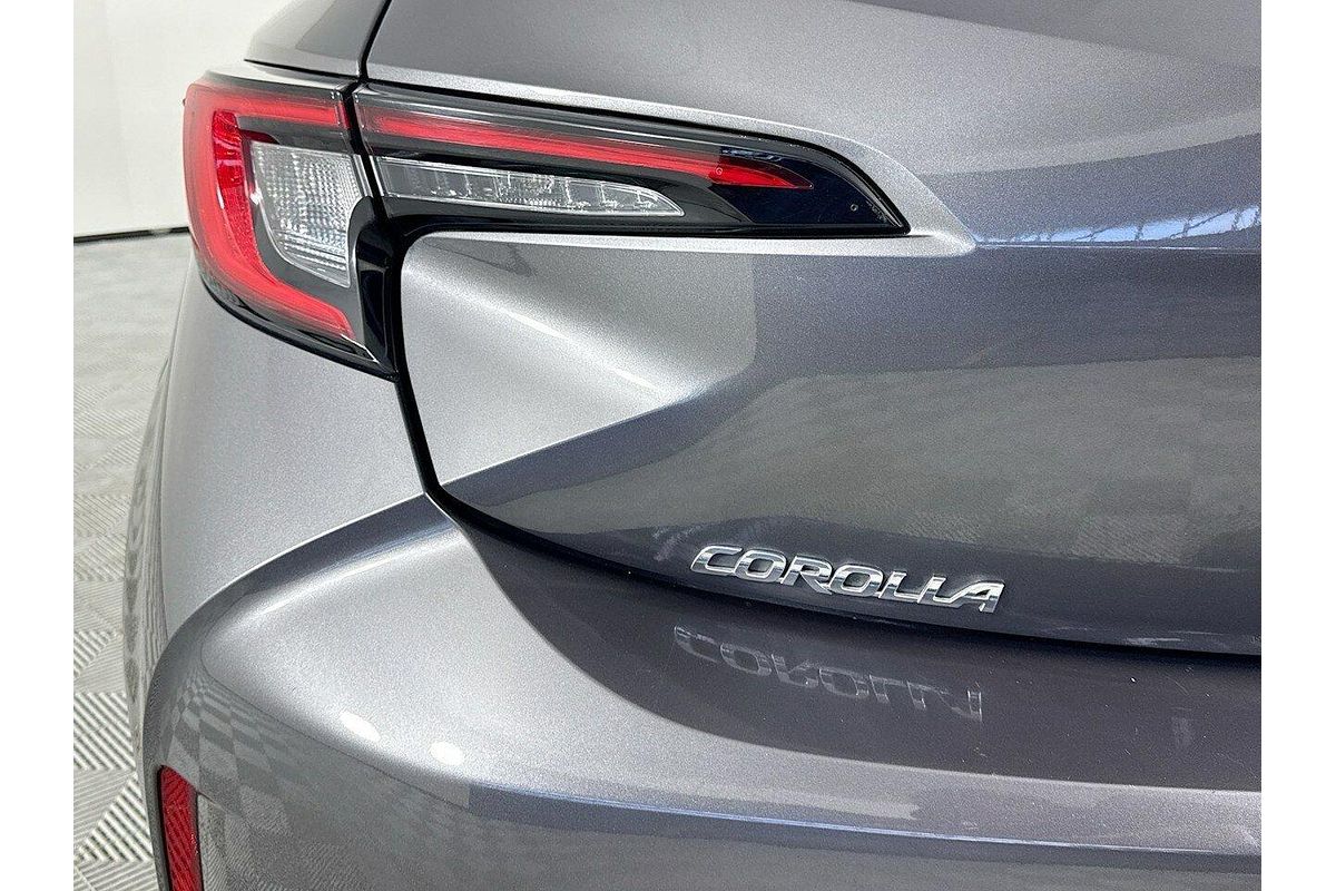 2022 Toyota Corolla Corolla Hatch 1.8L Hyb CVT Ascent Sport