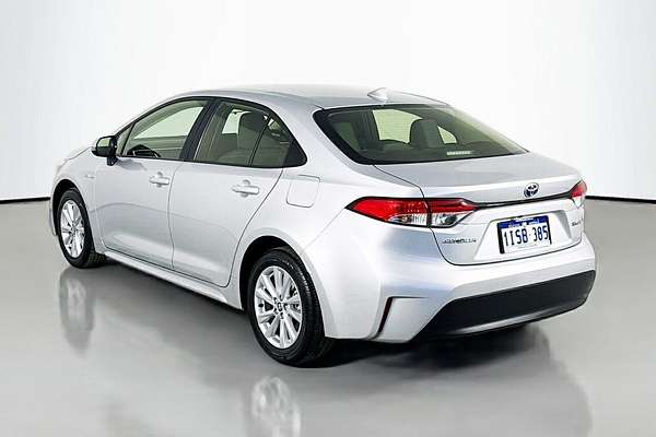 2023 Toyota Corolla Corolla Sedan 1.8L Hyb CVT Ascent Sport