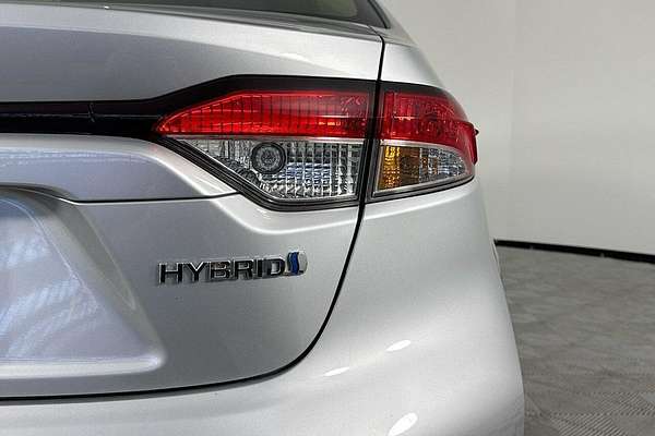 2023 Toyota Corolla Corolla Sedan 1.8L Hyb CVT Ascent Sport