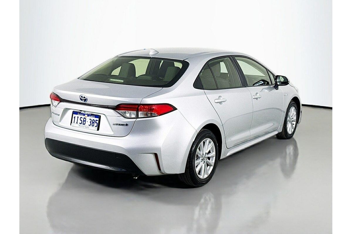 2023 Toyota Corolla Corolla Sedan 1.8L Hyb CVT Ascent Sport