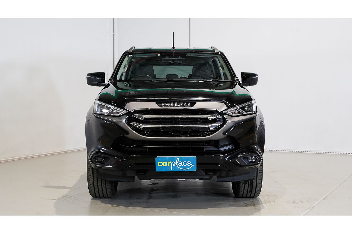 2022 Isuzu MU-X LS-T