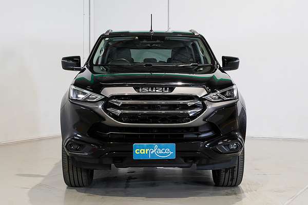 2022 Isuzu MU-X LS-T