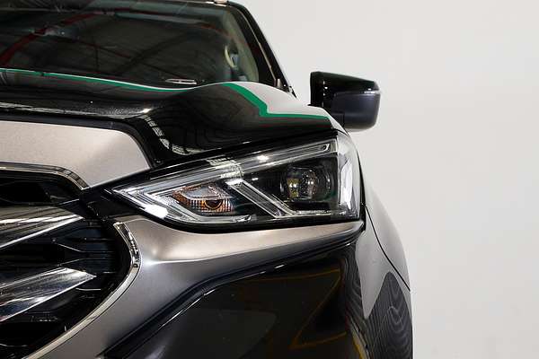 2022 Isuzu MU-X LS-T
