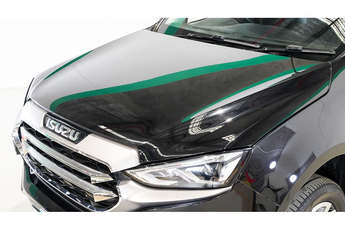 2022 Isuzu MU-X LS-T