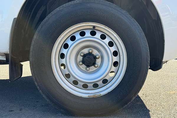 2021 Nissan Navara SL D23 Rear Wheel Drive