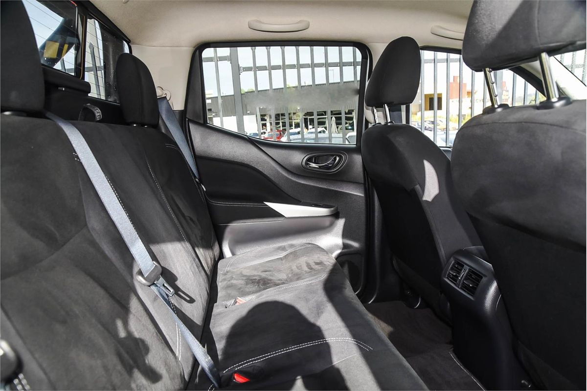 2018 Nissan Navara ST D23 Series 3 4X4