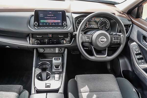 2024 Nissan X-TRAIL ST T33