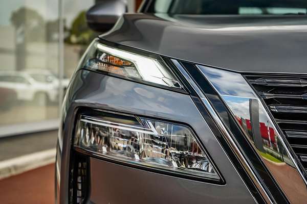2024 Nissan X-TRAIL ST T33