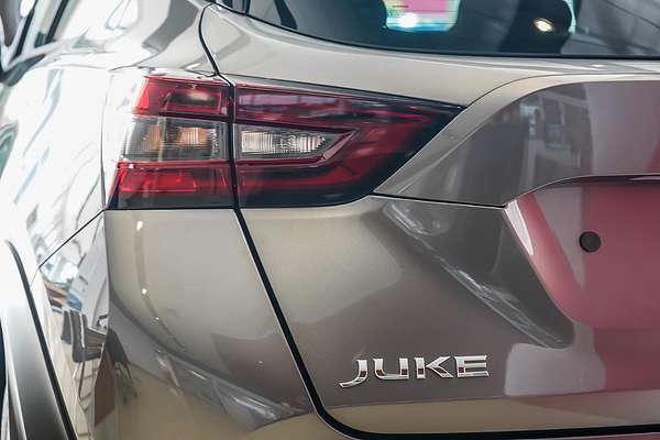 2024 Nissan JUKE ST-L F16