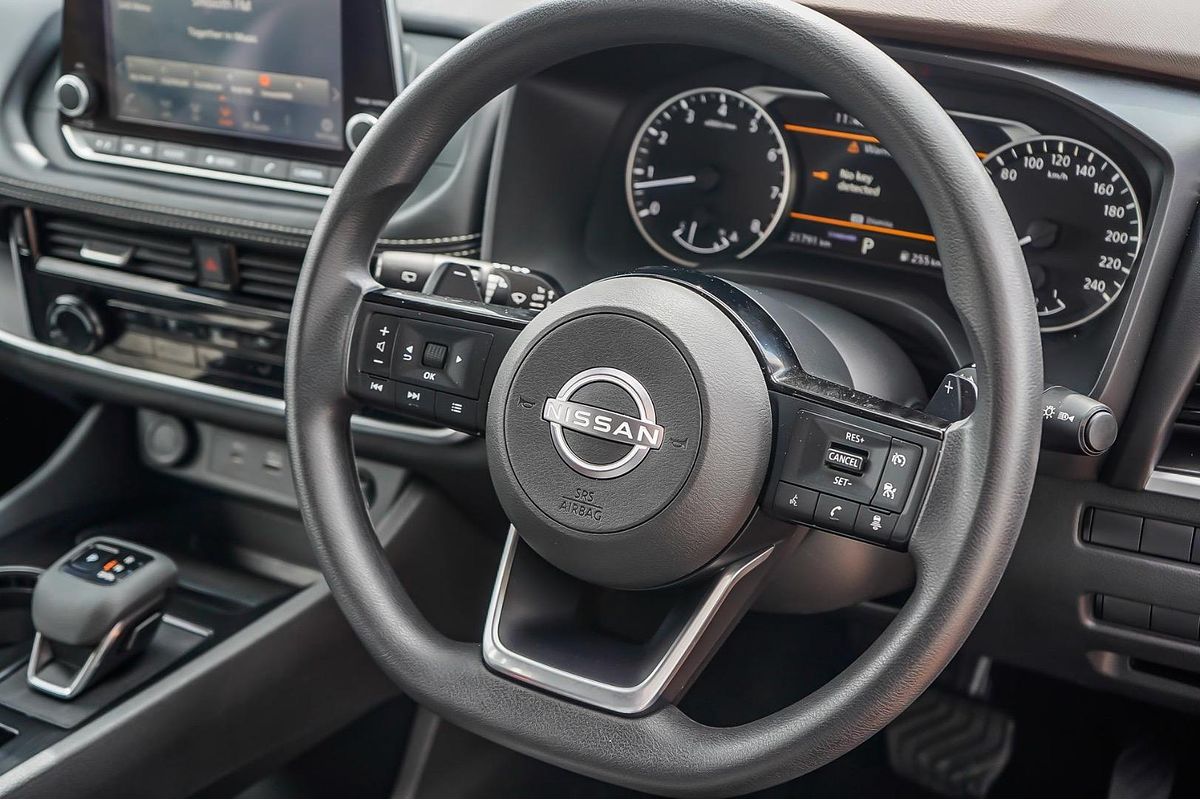 2024 Nissan X-TRAIL ST T33