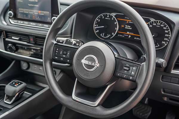 2024 Nissan X-TRAIL ST T33