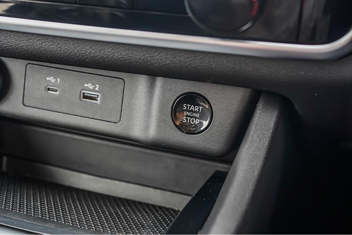 2024 Nissan X-TRAIL ST T33