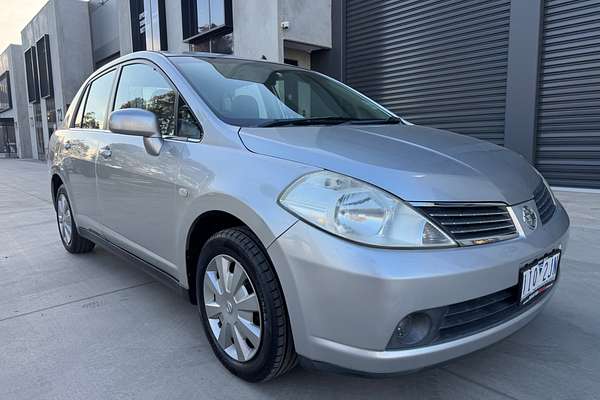 2007 Nissan Tiida ST C11