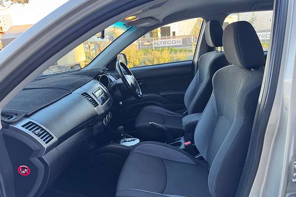2008 Mitsubishi Outlander LS ZG