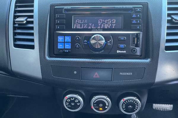 2008 Mitsubishi Outlander LS ZG