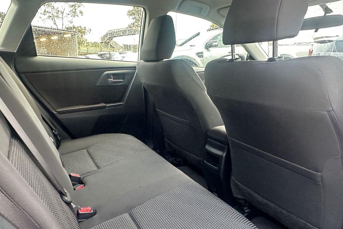 2015 Toyota Corolla Ascent ZRE182R