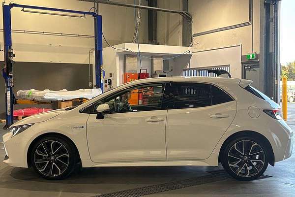 2022 Toyota Corolla ZR Hybrid ZWE211R