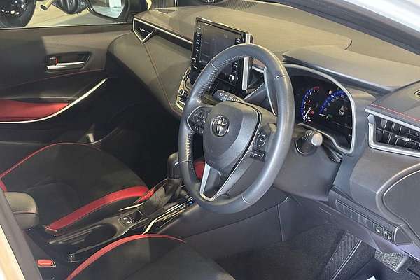 2022 Toyota Corolla ZR Hybrid ZWE211R