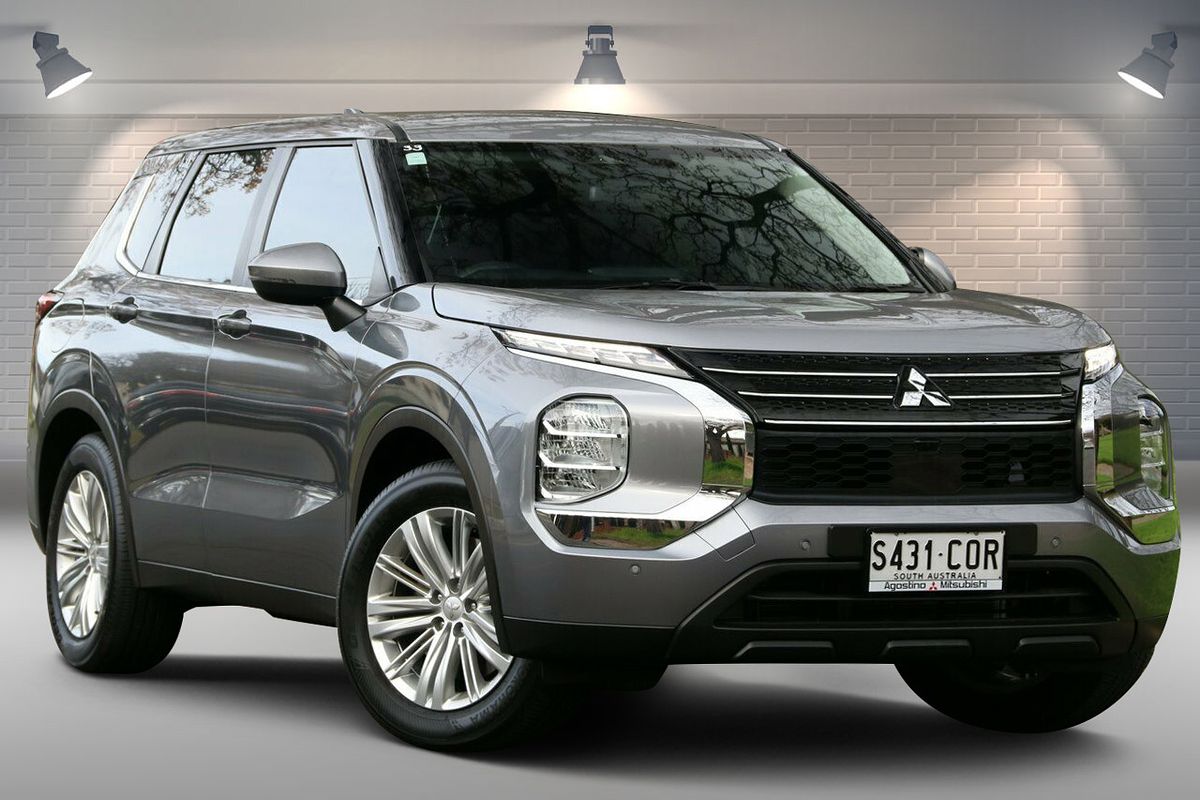 2021 Mitsubishi Outlander ES ZM