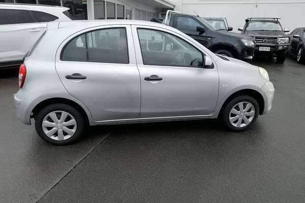2014 Nissan Micra ST K13