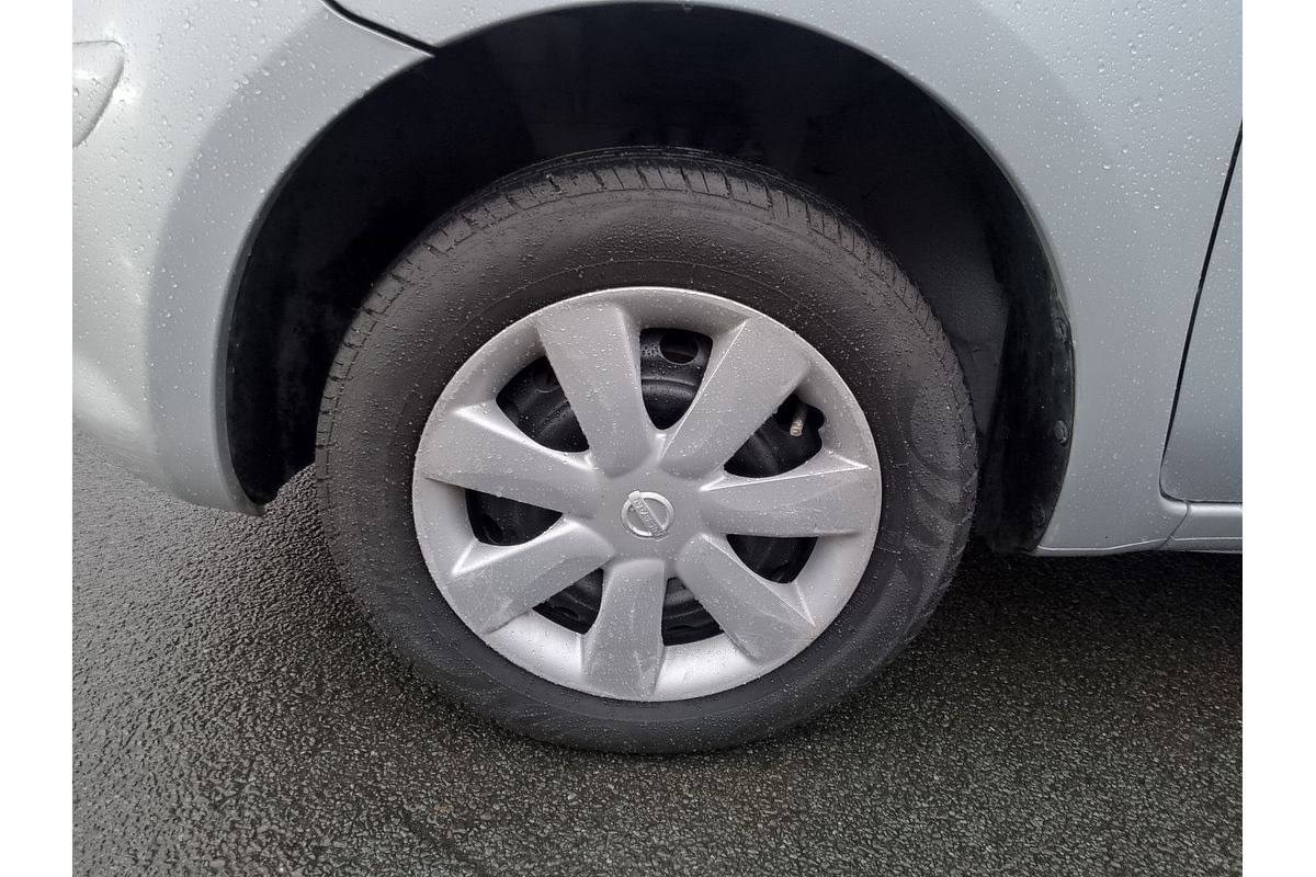 2014 Nissan Micra ST K13