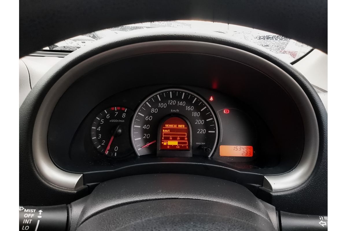 2014 Nissan Micra ST K13