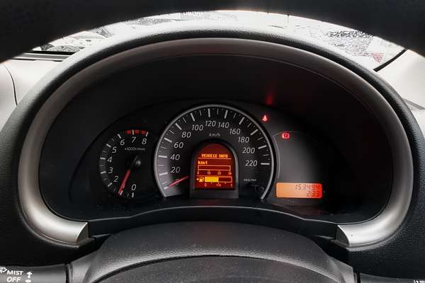 2014 Nissan Micra ST K13