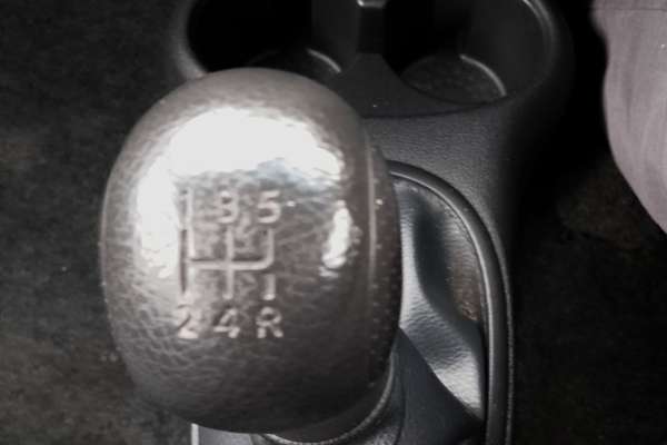 2014 Nissan Micra ST K13