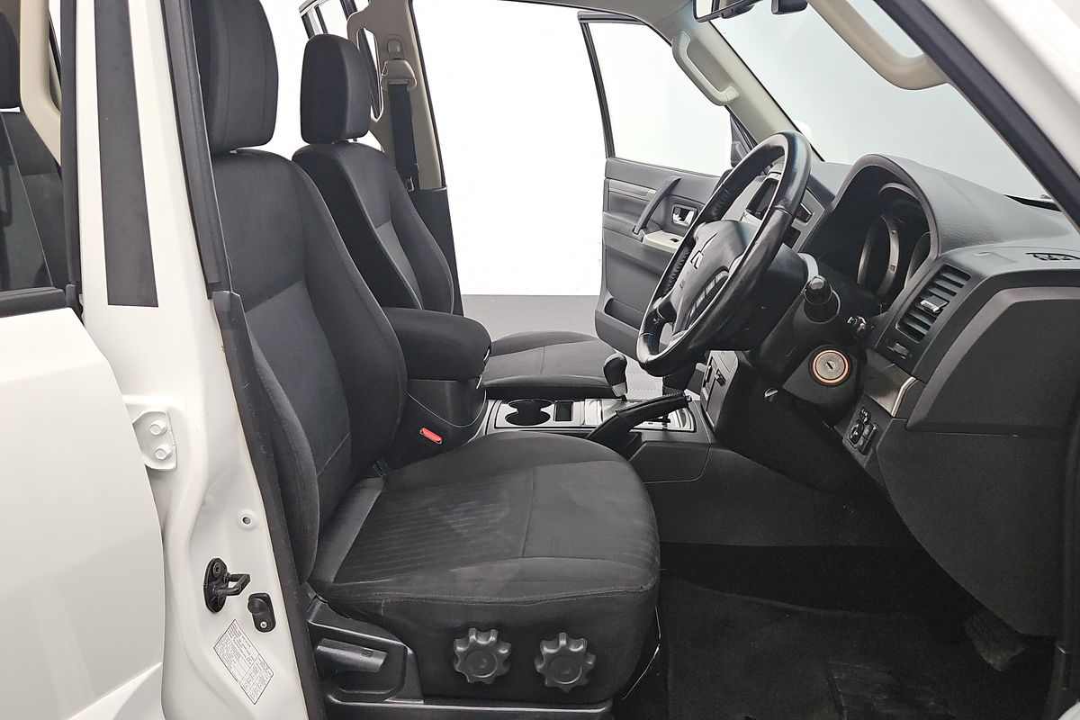 2021 Mitsubishi Pajero GLX Final Edition NX