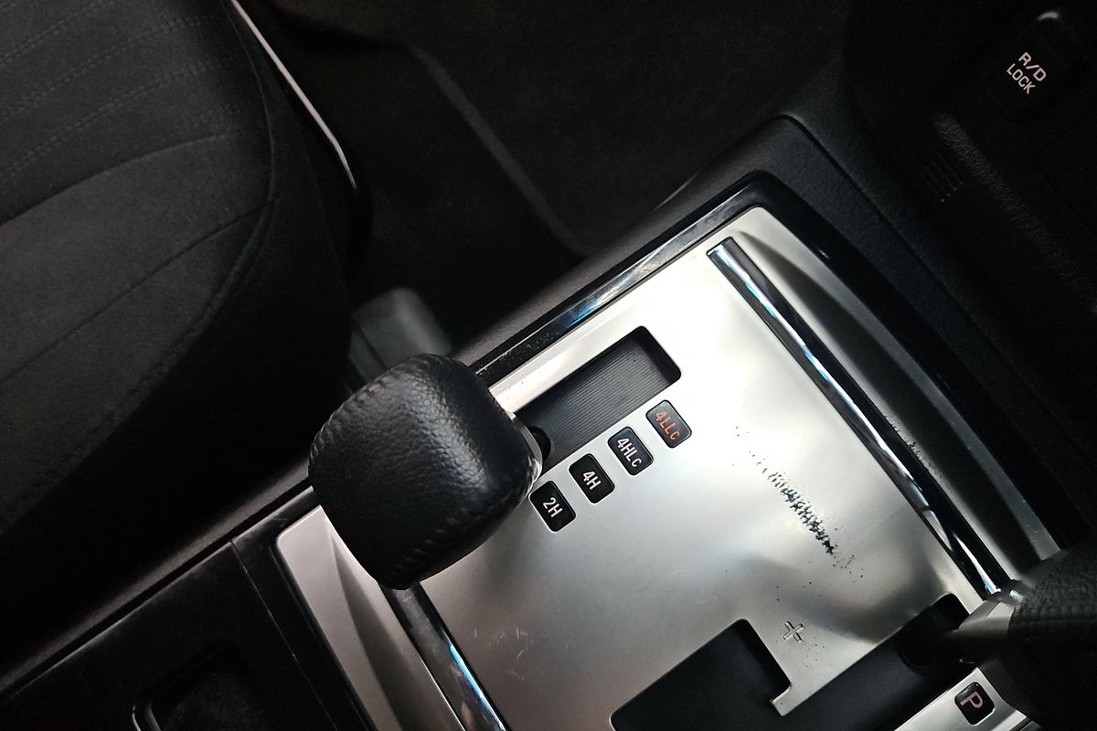 2021 Mitsubishi Pajero GLX Final Edition NX