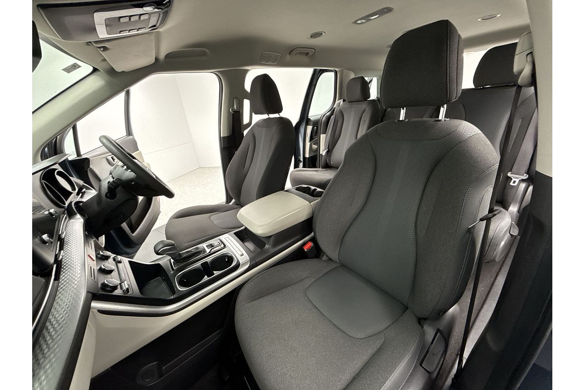 2023 Kia Carnival S KA4