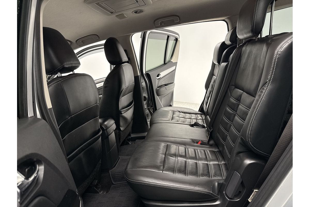 2018 Isuzu MU-X LS-T