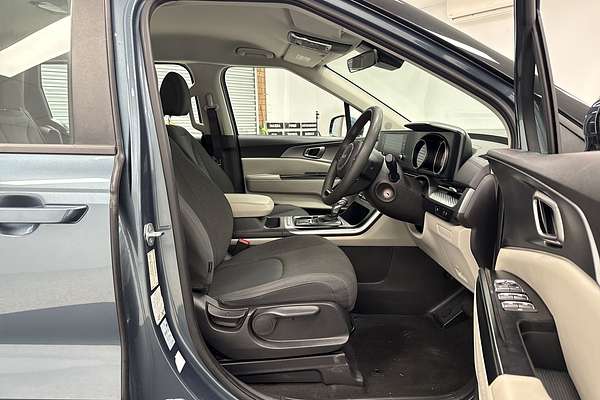 2023 Kia Carnival S KA4