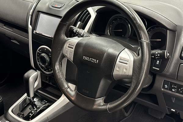 2018 Isuzu MU-X LS-T