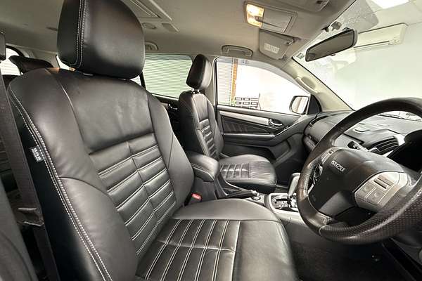 2018 Isuzu MU-X LS-T