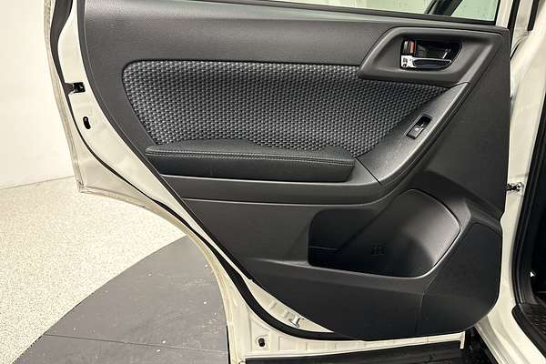 2017 Subaru Forester 2.0D-L S4