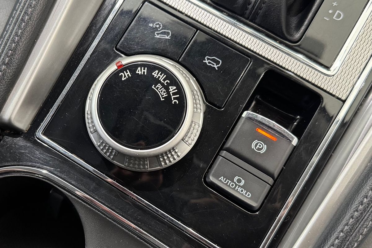 2020 Mitsubishi Pajero Sport GLS QF