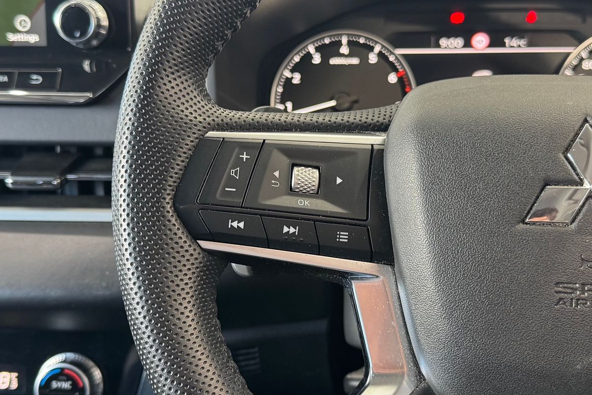 2022 Mitsubishi Outlander LS 7 SEAT (2WD) ZM MY23