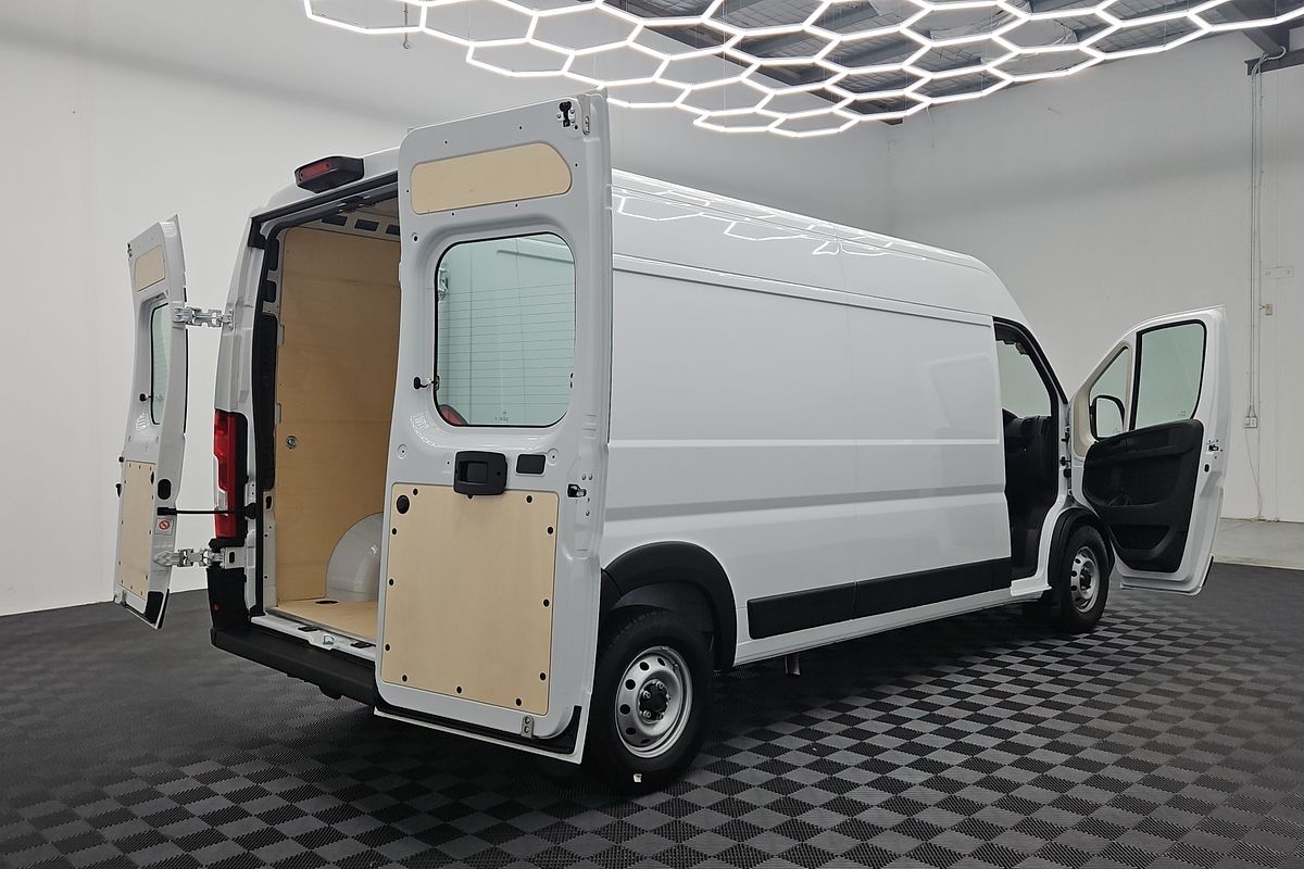 2024 Fiat Ducato Series 9 LWB