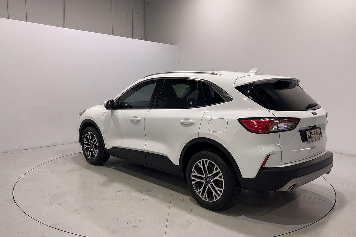 2021 Ford Escape ZH