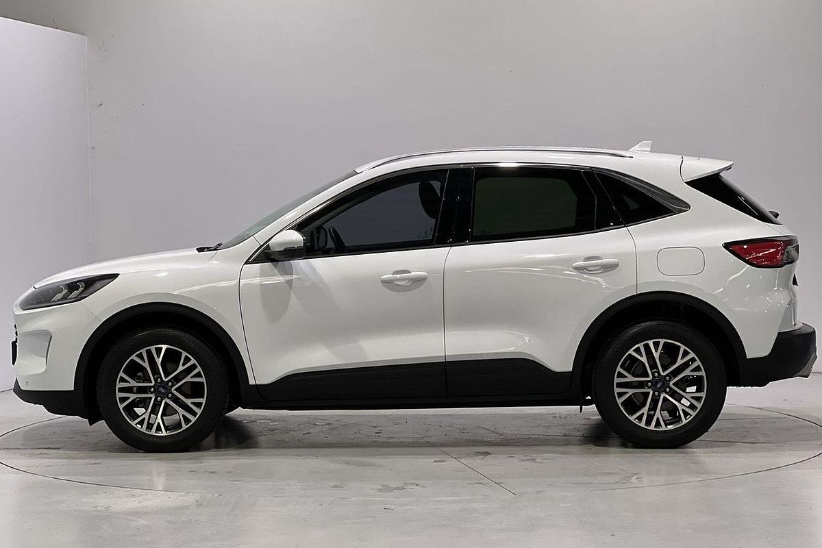 2021 Ford Escape ZH