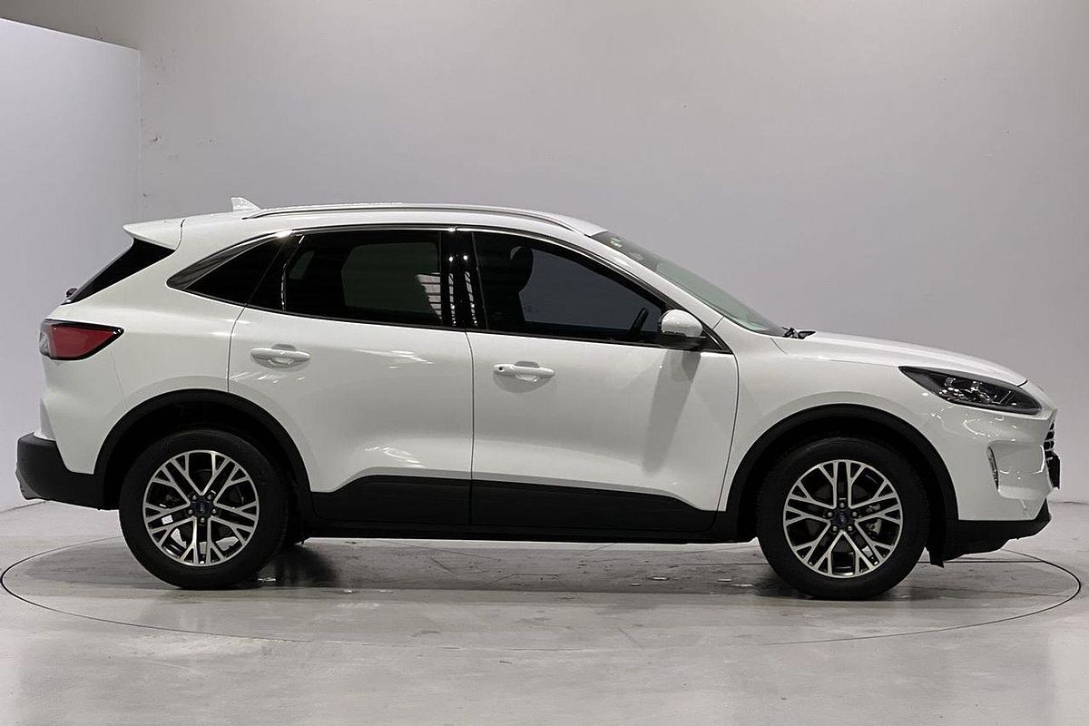 2021 Ford Escape ZH