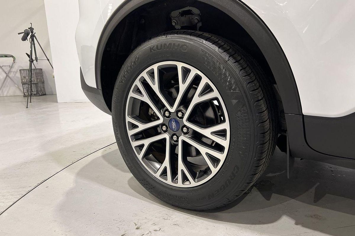 2021 Ford Escape ZH