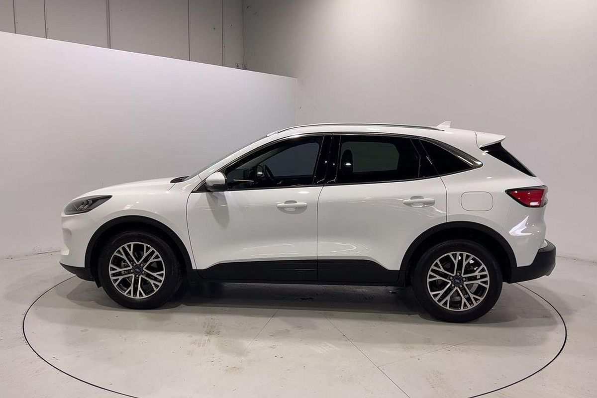 2021 Ford Escape ZH