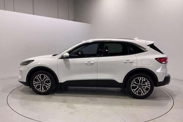 2021 Ford Escape ZH