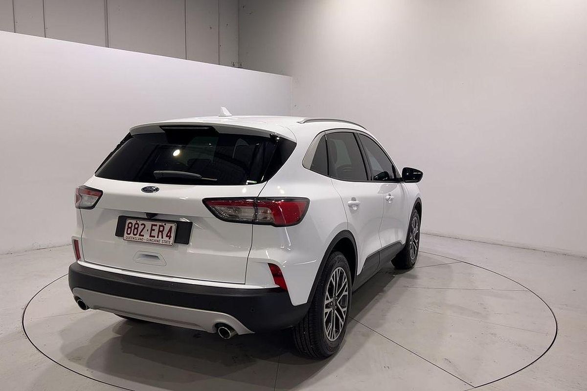2021 Ford Escape ZH