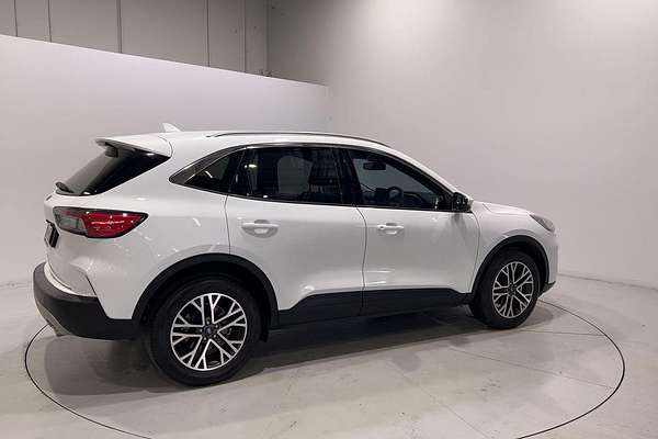 2021 Ford Escape ZH