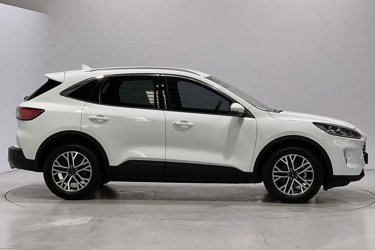 2021 Ford Escape ZH