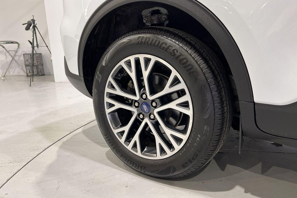 2021 Ford Escape ZH